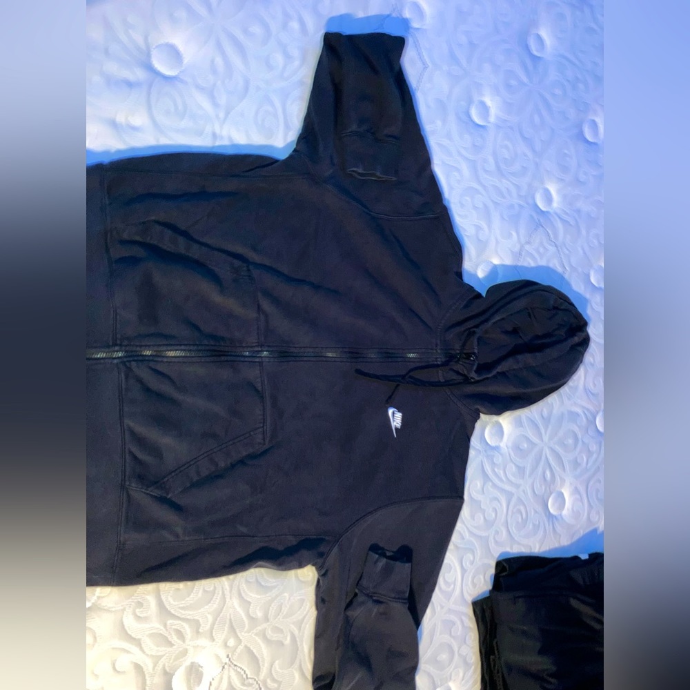 Nike sweater